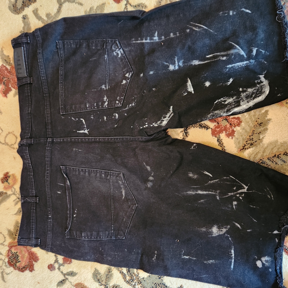 Mens Distressed Black Jeans Shorts - Picture 6 of 8